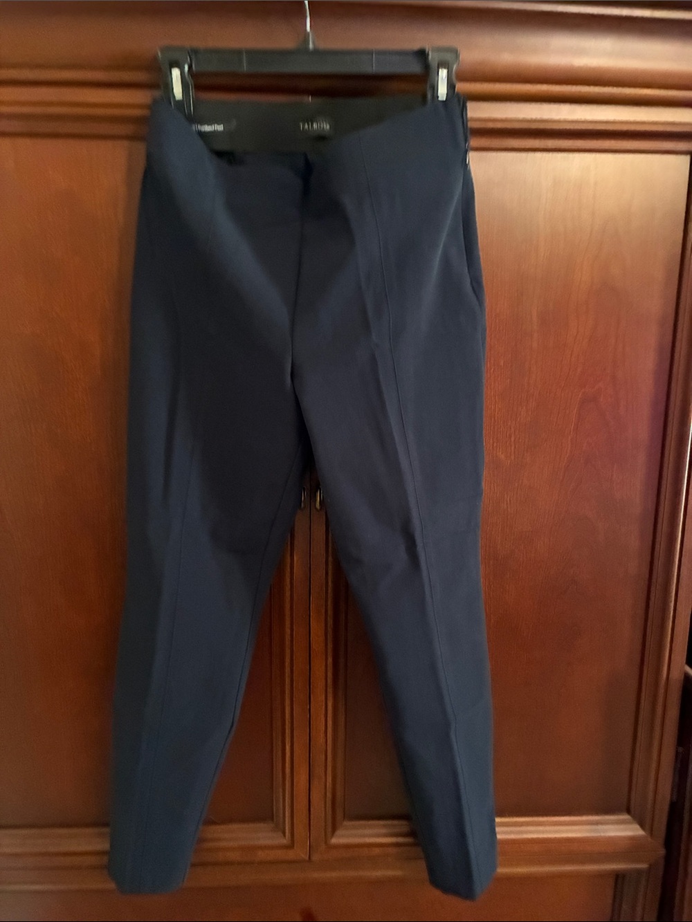 Tailored women’s Navy Dress Pants/Portland pants Talbots